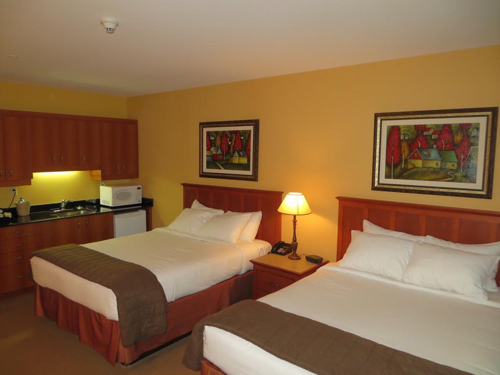 Hotel St-Bernard Saint-Bernard-de-Lacolle 部屋 写真